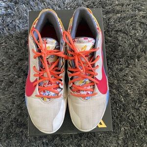 Nike Zoom Freak 2 alphabet